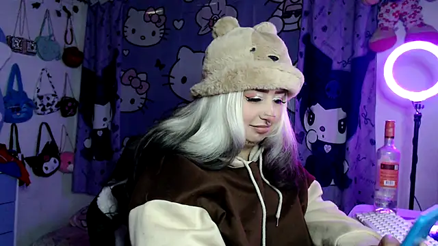 دردشة lussyevans24 الجنسية المباشرة