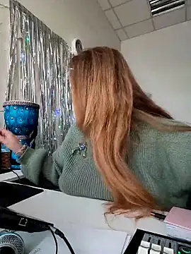 Živý XXX chat Juicy_PeachLux