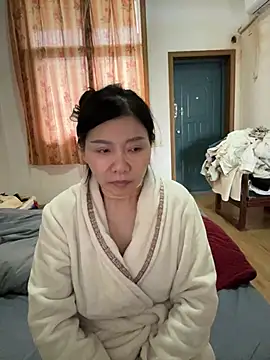 xiiuuff18's Live XXX Chat