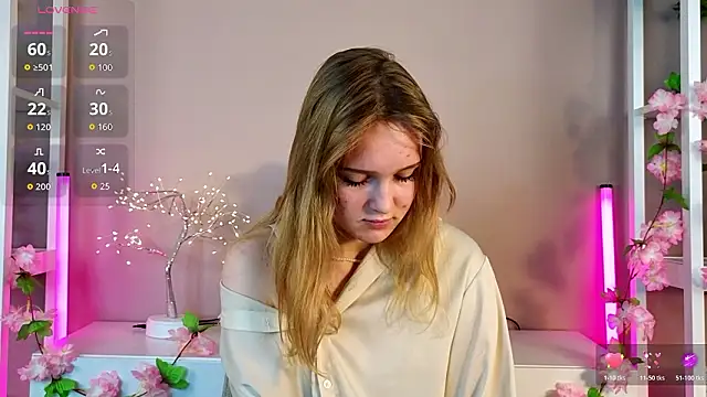 Živý XXX chat VanessaLightDiamond