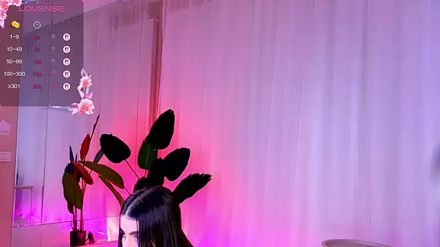 دردشة PureEllieX الجنسية المباشرة