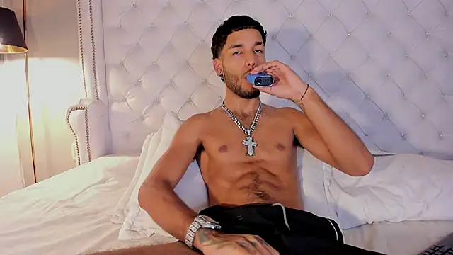 Thiagoferreti 现场XXX聊天