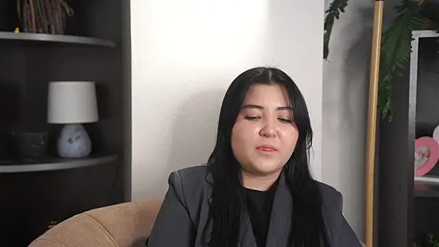 ElnaSharits' Live XXX Chat