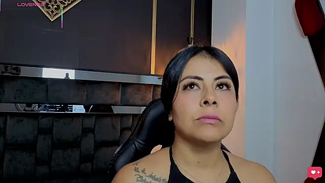 Aniajoness_'s Live XXX Chat