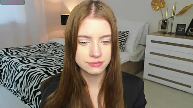 Erica_Kiss Live XXX Chat