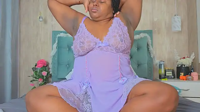 Alexa_roussee: απευθείας συνομιλία ΧΧΧ