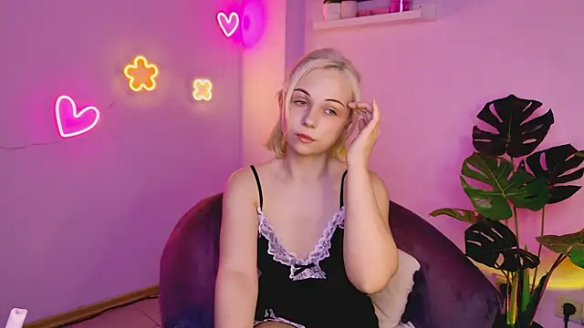 ElenaMonroe Live XXX-chat