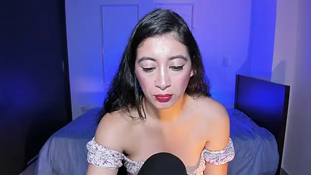 MeganWhite3's Live XXX Chat