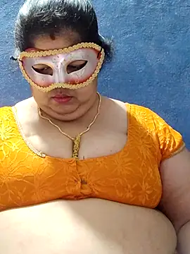 tamilthanushri's Live XXX Chat