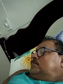 Misterymem63 webcam show