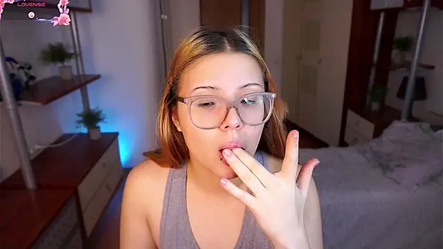 VerniceEngelking: онлайн-секс-чат