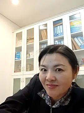 ialnuyoa_h's Live XXX Chat