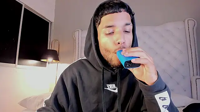 Thiagoferreti – Live XXX-chat