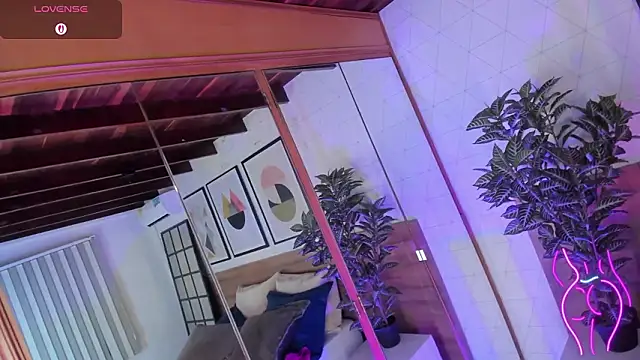 Czat XXX na żywo – MiaKay1