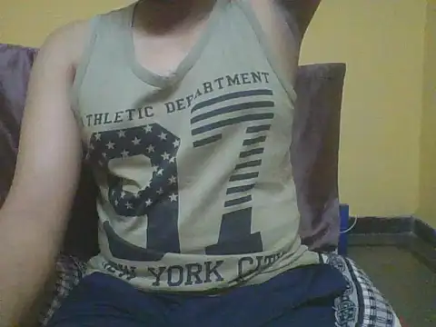 Show modela LUSTBOY4321 na web-kameri