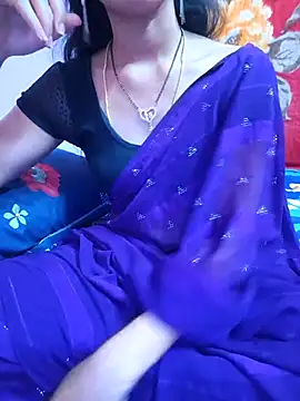 แชท XXX สดของ Rosely-rosely