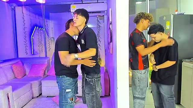 Houseofwarriosのウェブカメラショー