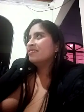 CarolinaNavas33のウェブカメラショー