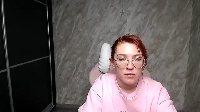 Czat XXX na żywo – Reginasmilee