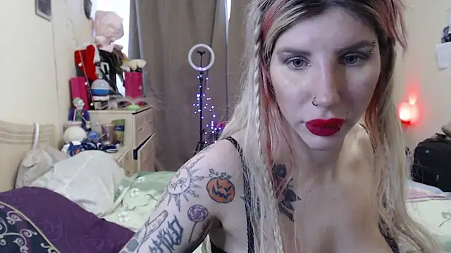 BLACKPeonyy Chat XXX in diretta