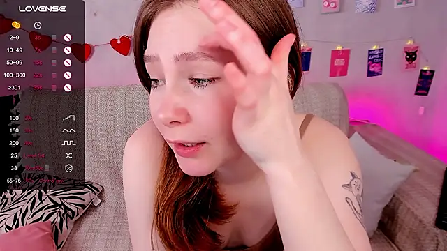 LanaBlu_ live XXX chat