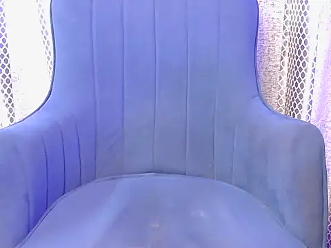 bold-smirthii's Live XXX Chat