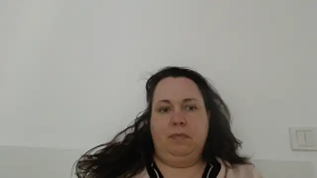 دردشة WendyRhoades الجنسية المباشرة