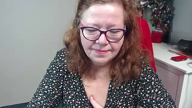 Adelewildx's Live XXX Chat