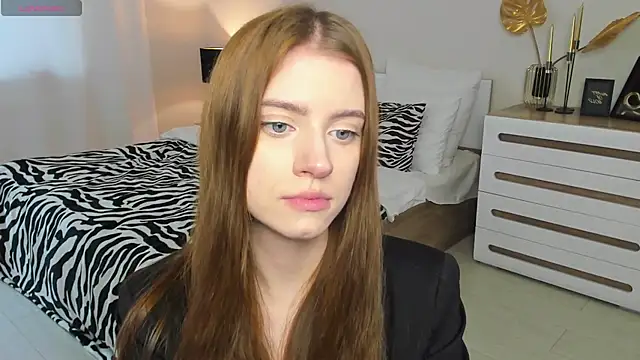 Chat XXX en directo de Erica_Kiss