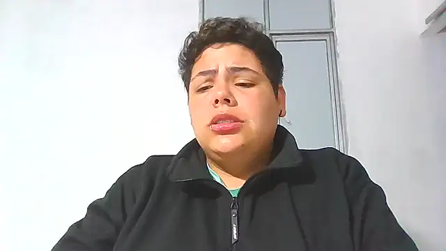 Hailey_Curvy Live XXX-chat