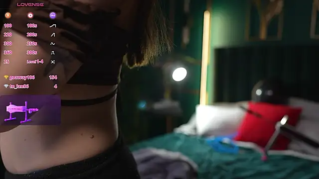 Eille_Elfie Chat XXX live