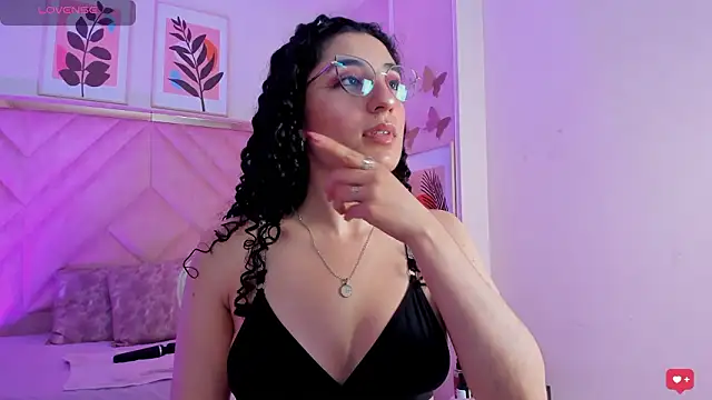 DemiJones_ Chat XXX in diretta