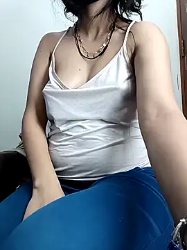 PUNAM456 Chat XXX in diretta