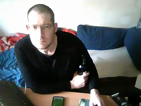 schmidtler35's Live XXX Chat