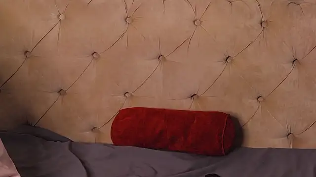 SarahLynz Chat XXX in diretta