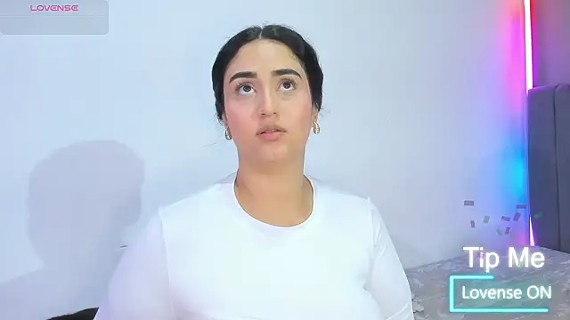 curvy_jhacky Live XXX-chat