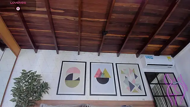 MiaKay1 Chat XXX in diretta