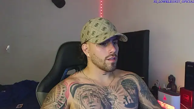 Show de Ades_Lowe na webcam