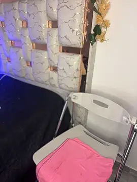 Sara_Sophia420's Live XXX Chat