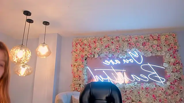 TiffannySins Chat XXX in diretta