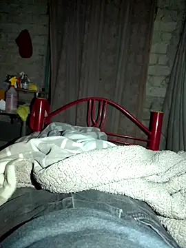 Amaimask2: διαδικτυακό σόου στην κάμερα