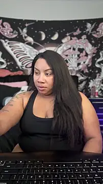 XXX chat uživo modela NeliaHexxen