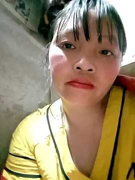 XXX chat uživo modela Minkine022