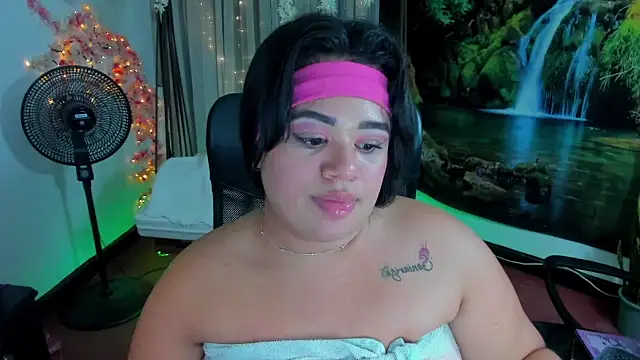 oliviia_cute's Live XXX Chat