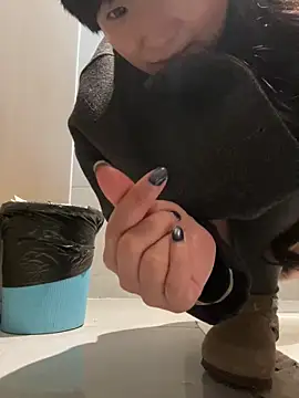 Qrooo 即時 XXX 聊天