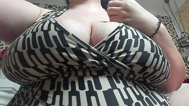 AleshaArabian Chat XXX in diretta