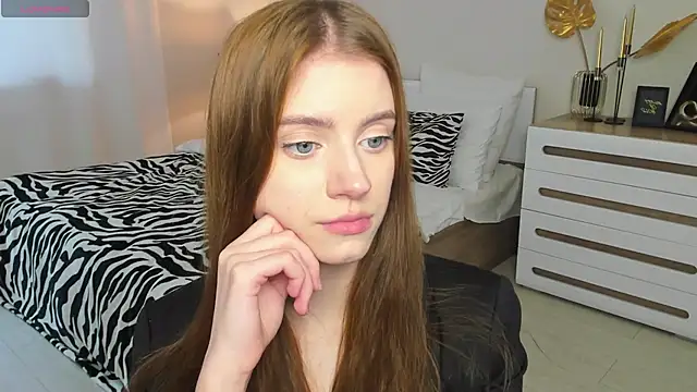 Erica_Kiss Live XXX Chat