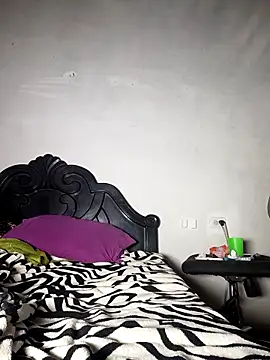 barbara_anal_squirt_ élő XXX-chatje