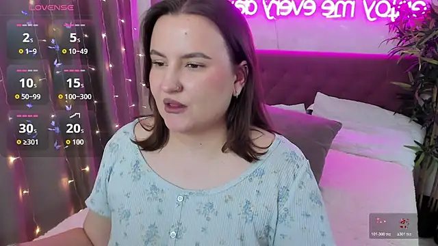 Chat +18 de FeralPeach ao vivo