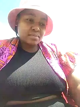 Katie_lipsn Webbikameraesitys